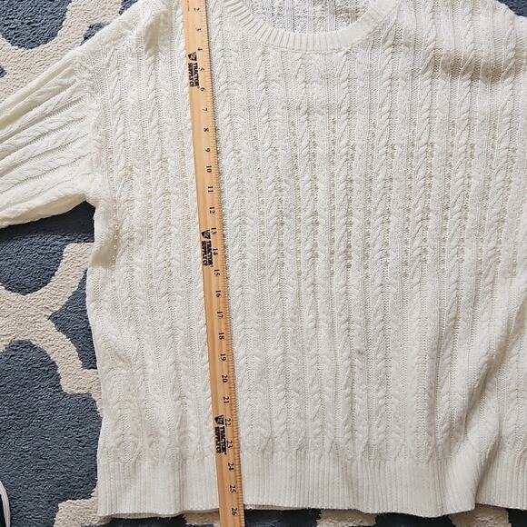 Cable Knit Crew Neck Sweater With Pearls - Picture 5 of 8